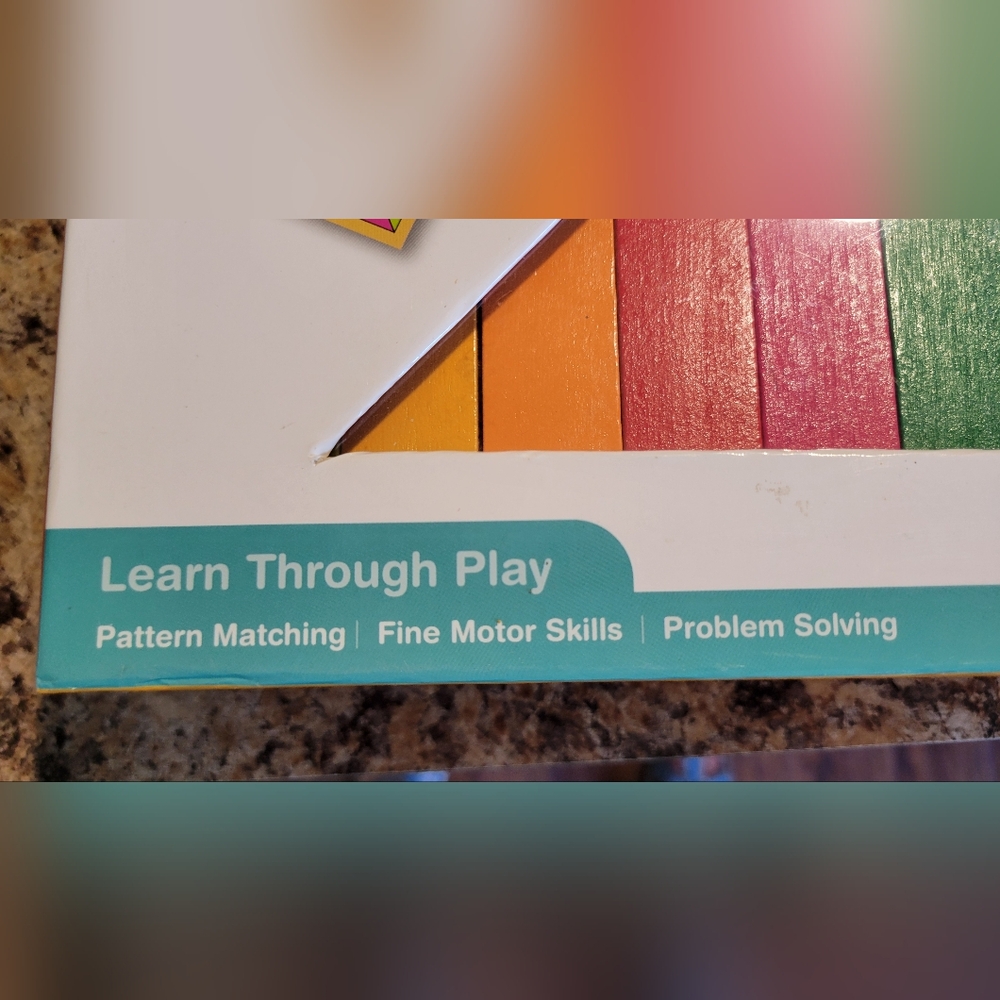 Pattern Play Colorful Learning Puzzle - Picture 3 of 7